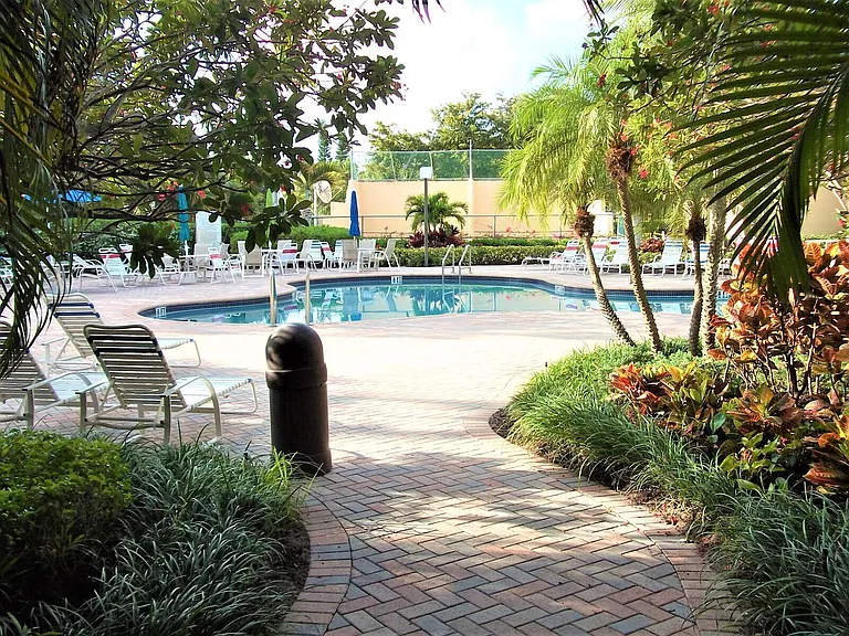 2255 Lindell Blvd #4303 — Photo 34