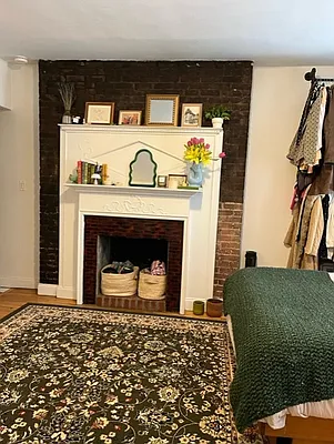 Rented by CitySites Real Estate Group | media 3