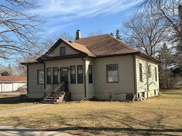 201 Ann Ave W, Clarissa, MN 56440