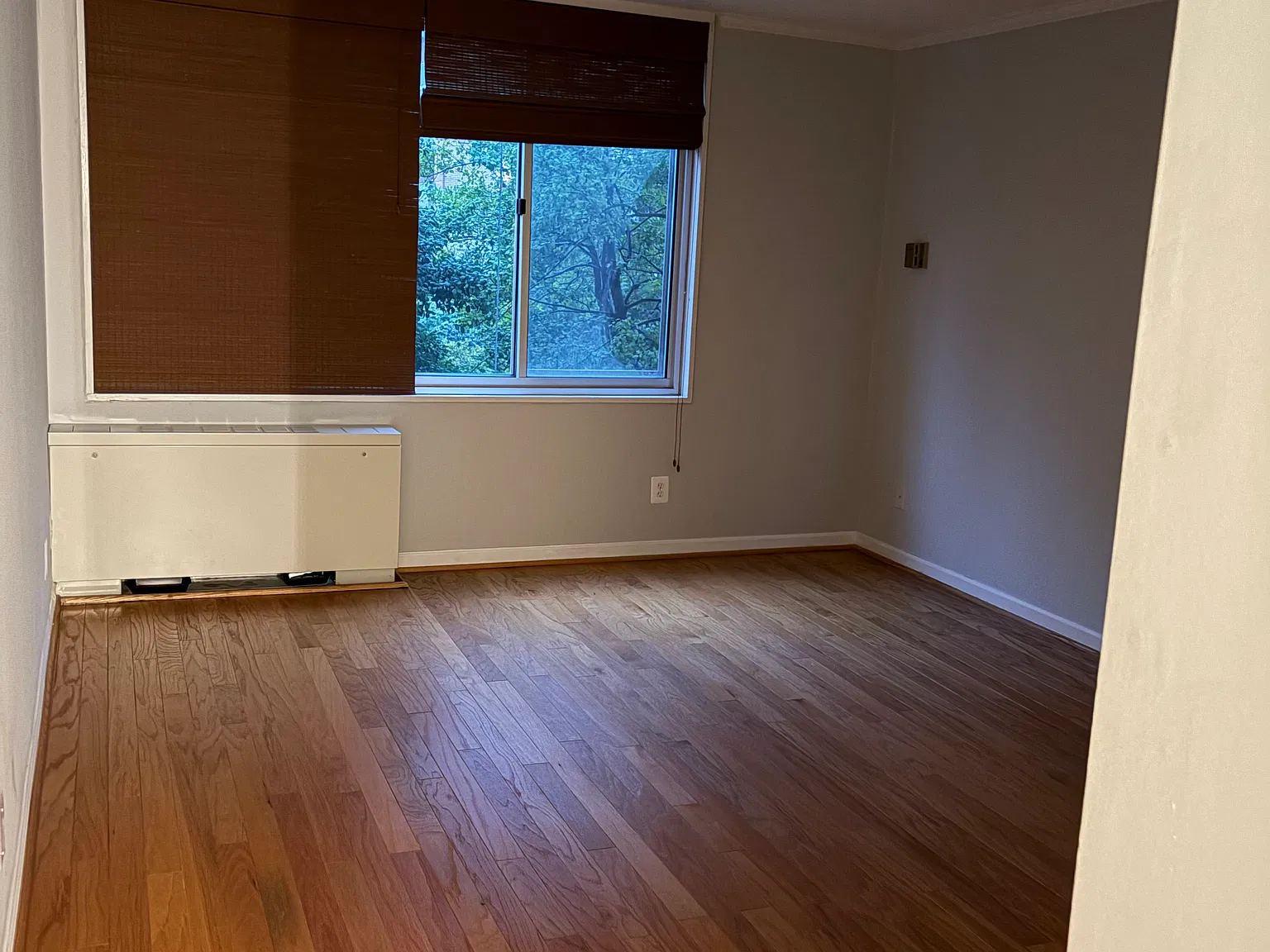 1 bed, 1.5 bath, 877 sqft, $2,200 — Photo 4