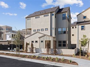 162 Frame, Irvine, CA 92618