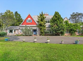 37A Green Acre Ln, Westport, CT 06880