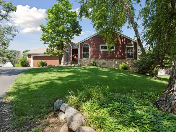 14400 Woodhaven Rd, Minnetonka, MN 55345