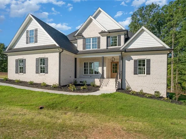 7709 Dovefield Dr, Stokesdale, NC 27357