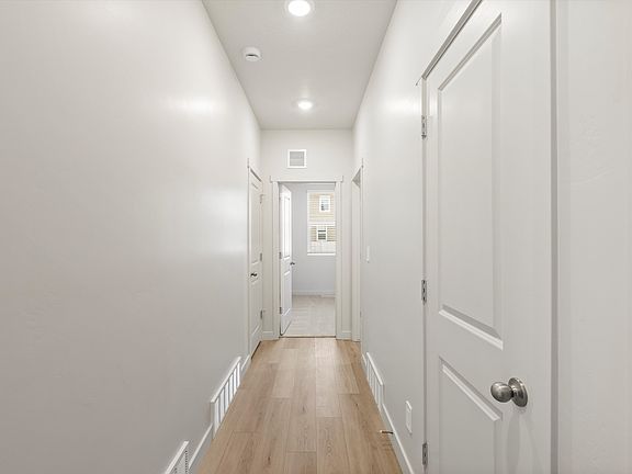 The Narrows floorplan interior image taken at a Meritage Homes community in Eagle Mountain, UT.