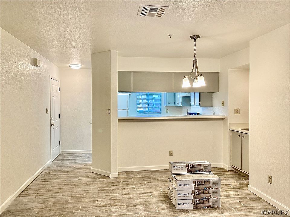 2024 Mesquite Ln Laughlin NV Zillow