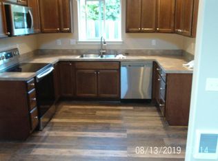 3515 Oak St, Florence, OR 97439