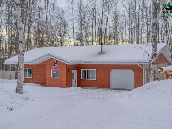 745 El Rancho Dr, Fairbanks, AK 99712
