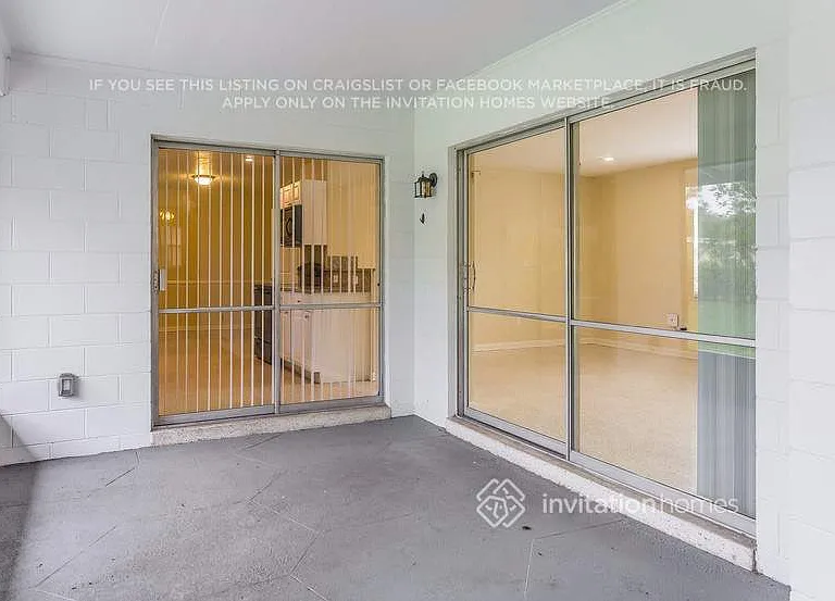 1710 Puritan Ave — Photo 15