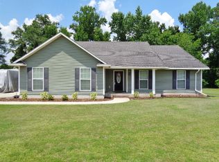 23 Ridge Rd, Lakeland, GA 31635