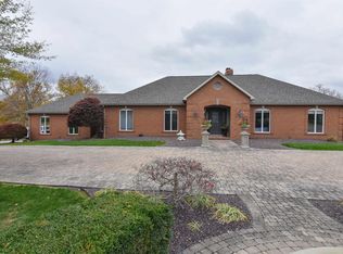 12859 S Scottsdale Dr, Haubstadt, IN 47639