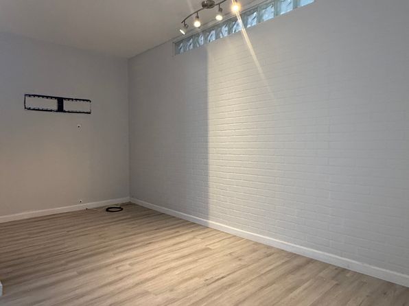 461 Arlene St Floor 1
