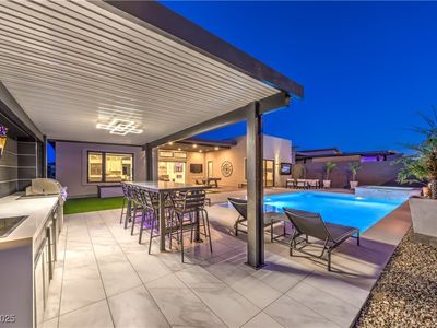 461 Highview Ridge Ave, Las Vegas, NV, 89138