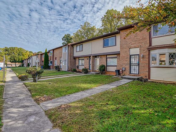2nd image of 6533 Woodgreen Cir