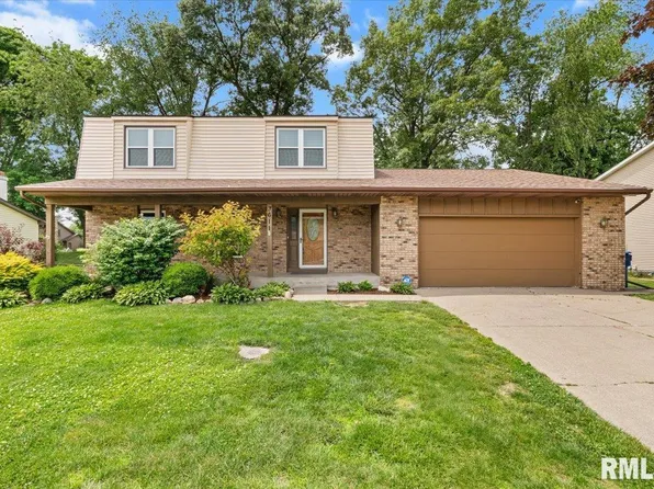 3611 75th St, Moline, IL 61265