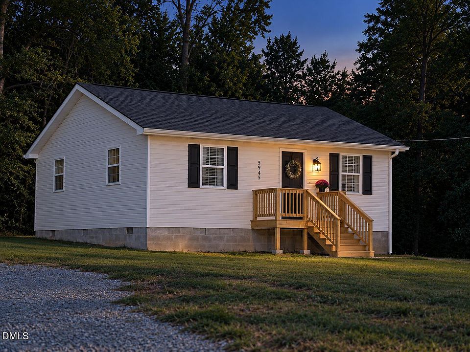 1st image of 5945 Craig Rd