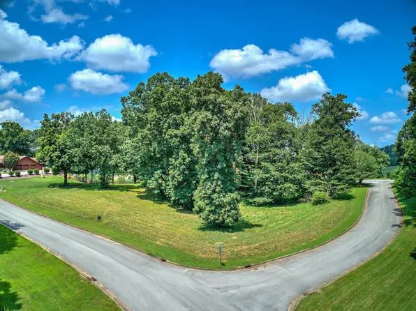 26 Chimney Top Ln, Chuckey, TN 37641