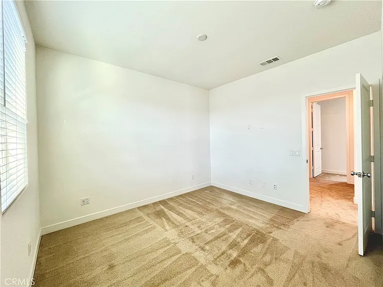 27054 Hummingbird Ln — Photo 24