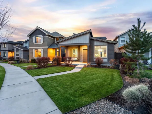 3886 SW Coyote Ln, Redmond, OR 97756