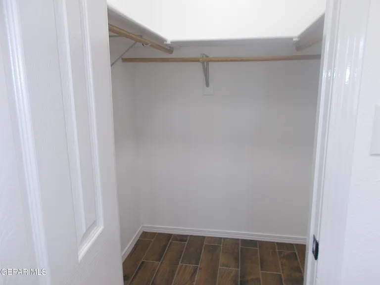 1860 Joan Francis Dr — Photo 19