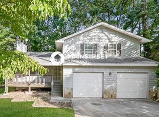 491 Pennybrook Dr, Stone Mountain, GA 30087