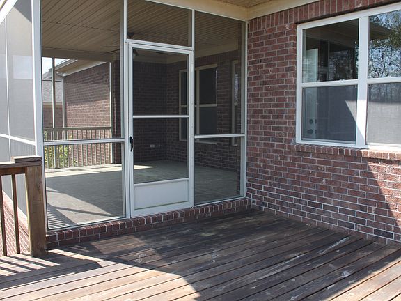 Deck off screened porch