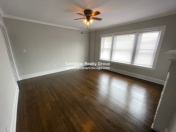2nd image of 3823 N Monticello Ave APT 3w