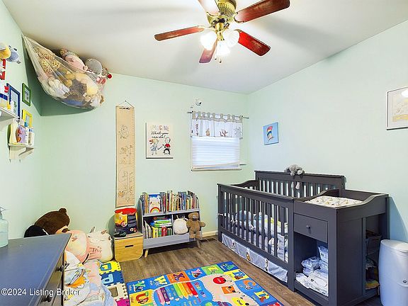 5th image of 5109 Regent Way