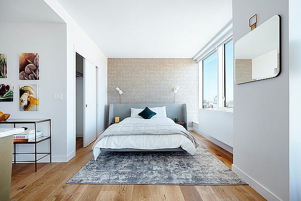 1st image of 180 Broome St APT 2309