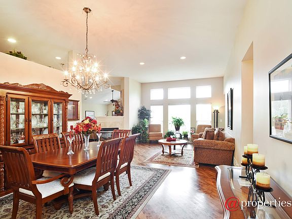 Living Room / Dining Room