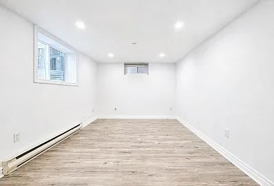 19 Perth St #LOWER — Photo 13