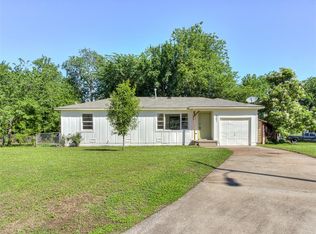 3601 Woodside Dr, Midwest City, OK 73110
