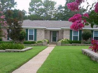2824 Gaslight Ln S, Mobile, AL 36695