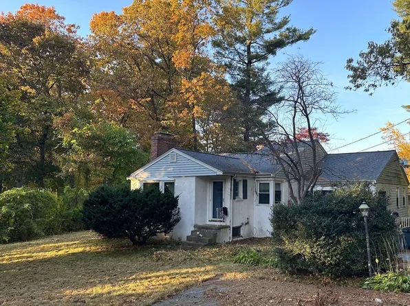 9 Cypress Rd, Natick, MA 01760