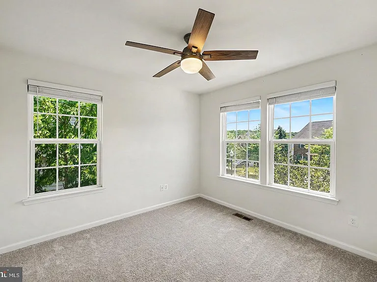 1024 Cook Dr SE — Photo 18