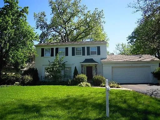 1031 Park Pl photo 1