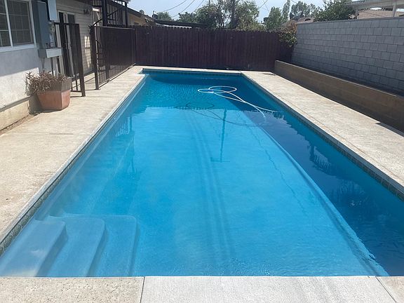 4th image of 5905 Webb Way