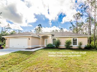 420 41st Ave NE, Naples, FL 34120