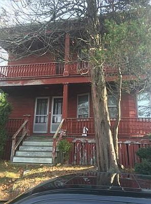 1st image of 628 Church St