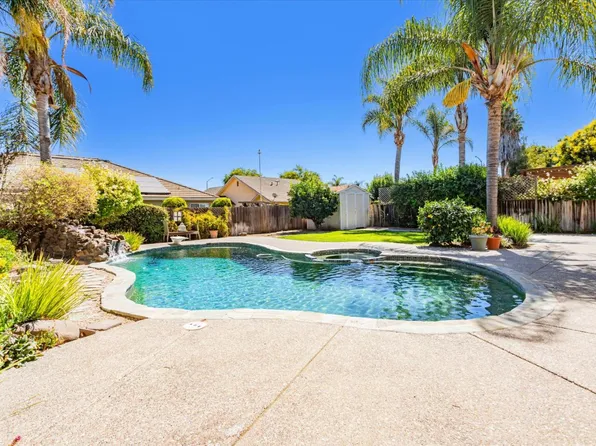 1781 Severinsen St, Hollister, CA 95023