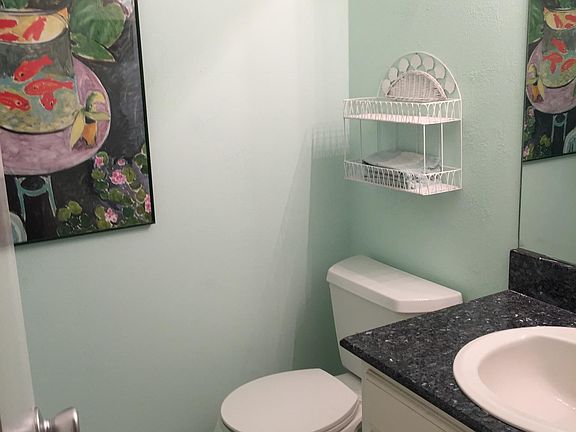 2nd image of 22 Pine Arbor Ln APT 205
