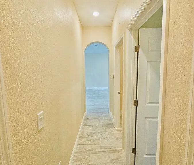 5815 Twisted Oaks Dr — Photo 40