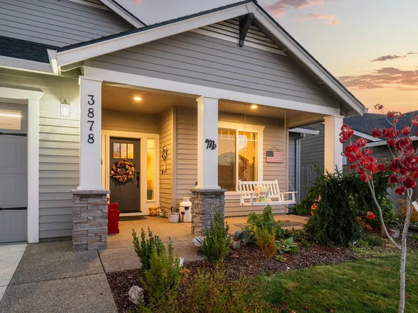 3878 Arena Dr, Medford, OR 97504