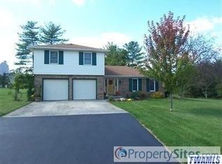 3822 N 200 E, Huntington, IN 46750