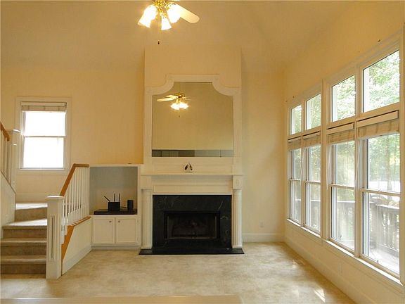 4th image of 4108 Wandering Rose Ln