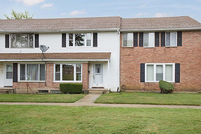 1st image of 13 Indianwood Blvd Unit 13