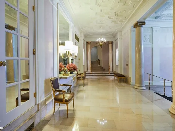 905 Fifth Avenue image 17 of 22