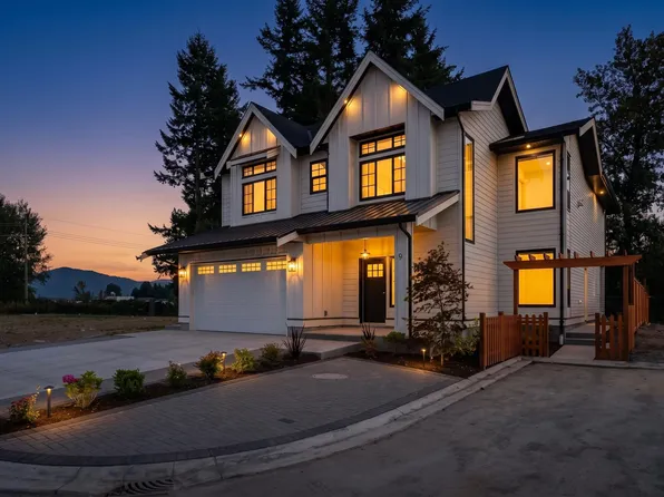 5924 Riverside St #9, Abbotsford, BC V4X 1T8