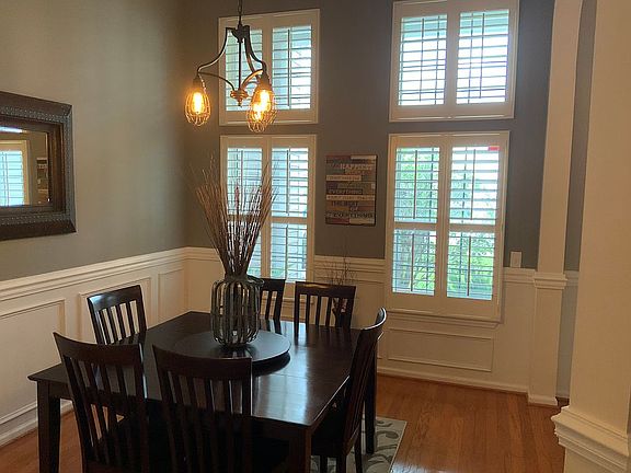 Formal dining room