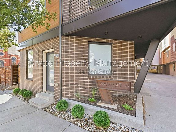 2nd image of 3607 Navajo St